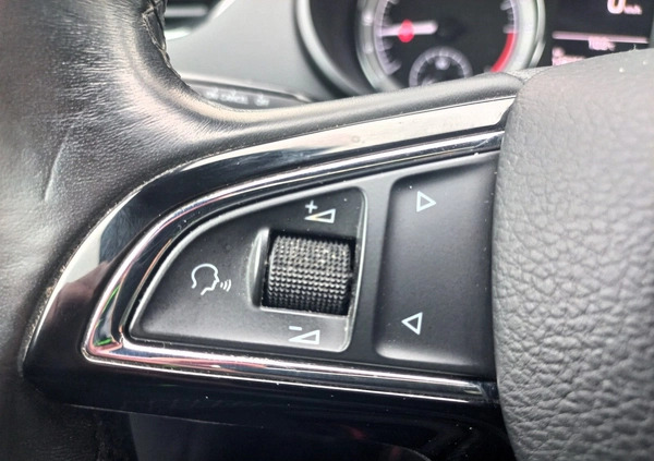 Skoda Octavia cena 79900 przebieg: 148264, rok produkcji 2019 z Nidzica małe 379